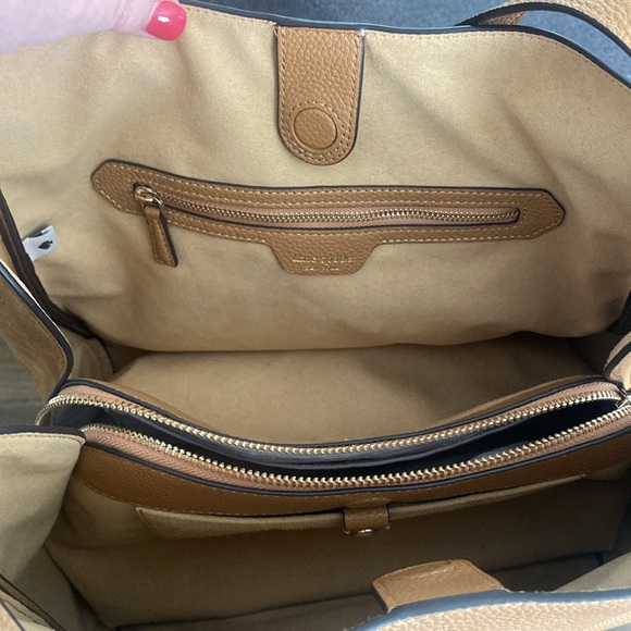 Brown Kate Spade Knott Pebbled and Suede large shoulder bag. - Picture 5 of 6